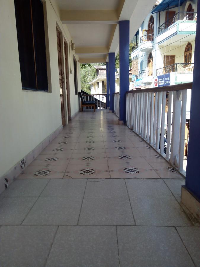 Hotel Everest Manali  Exterior photo